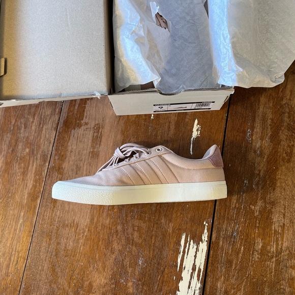 Adidas Skateboard sneakers size 9 soft pink - Picture 6 of 8